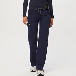 NWOT FIGS Navy Kade Cargo Scrub Pant bottom